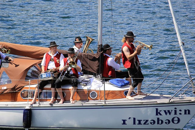 也象征着团 也象征着团